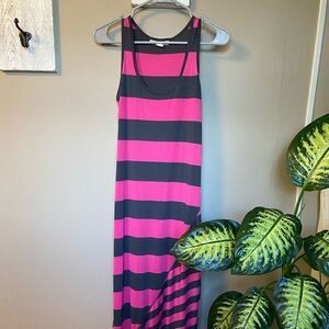 Women’s Medium Pink & Gray Striped Derek Heart Casual Dress